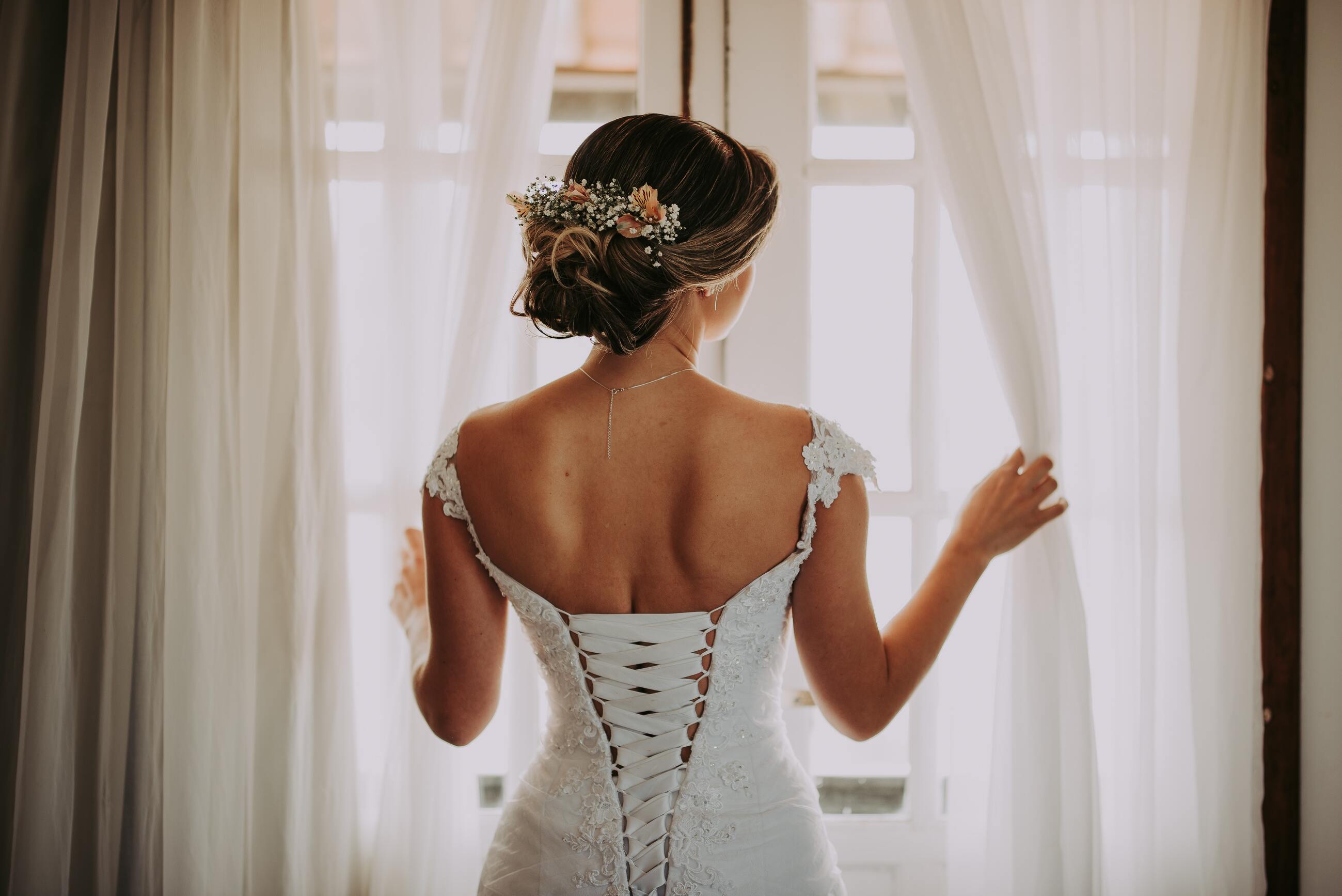 When to Buy a Wedding Dress Image