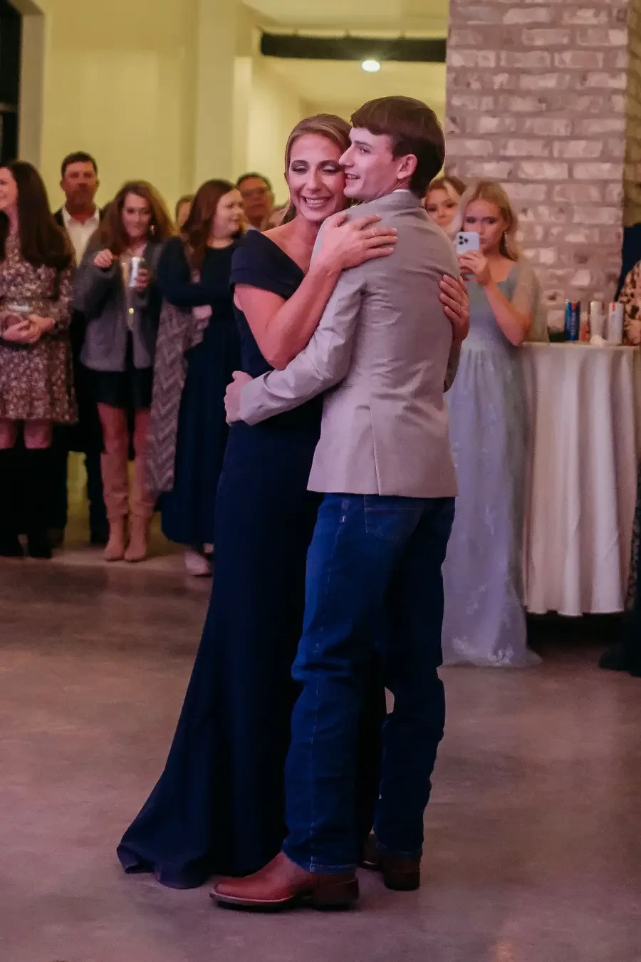 Gallery Image #slidesGrid18